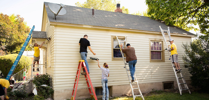 Pros and Cons of Buying a Fixer-Upper Property